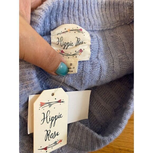 NWT Hippie Rose Women's blue crochet knit crew neck long sleeve sweater sz Small - Picture 7 of 8